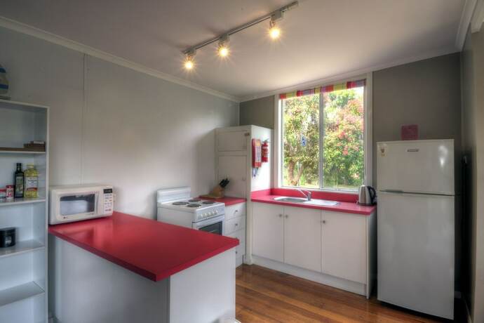 Imagen general del Hotel Cove Beach Apartment 1. Foto 16
