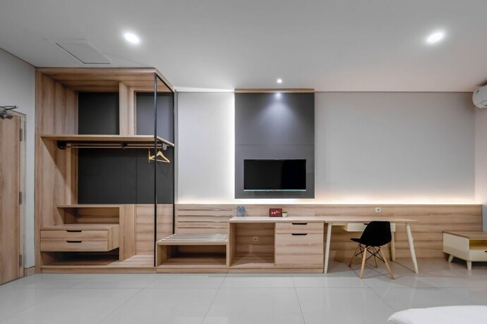 Imagen general del Hotel Cove Bona Sort Pasar Baru. Foto 10