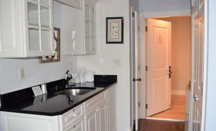 Imagen de la habitación del Hotel Cove Inn On Naples Bay. Foto 6