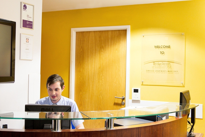 Imagen de los interiores del Hotel Cove Paradise Street. Foto 10