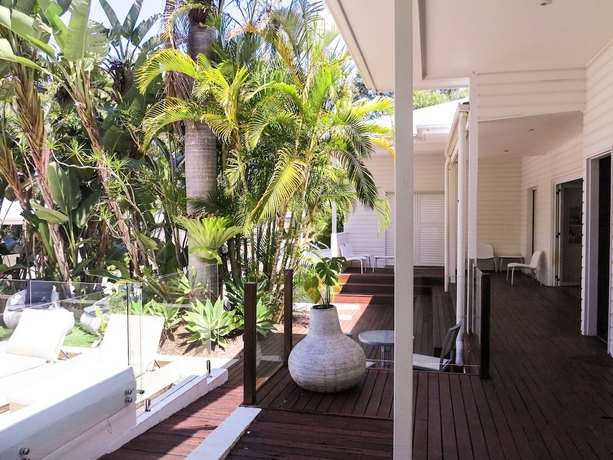Imagen de los interiores del Hotel Cove Studios. Foto 17