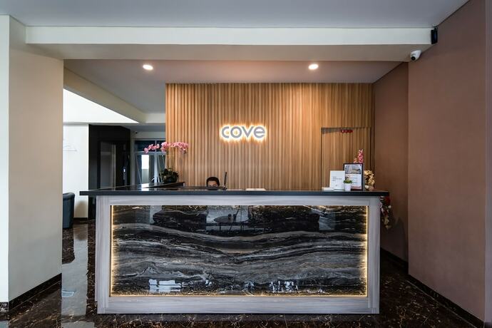 Imagen general del Hotel Cove West Inn. Foto 6