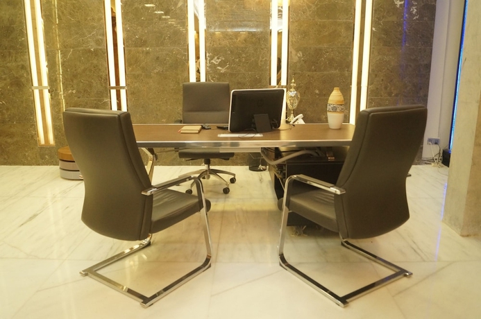 Imagen de los interiores del Hotel Coventina Lake Suites. Foto 19