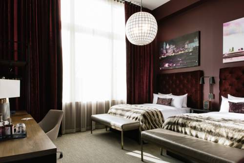Imagen de la habitación del Hotel Covington Cincinnati Riverfront. Foto 1