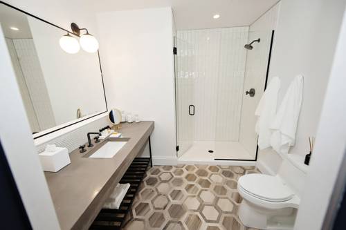 Imagen de la habitación del Hotel Covington Cincinnati Riverfront. Foto 5