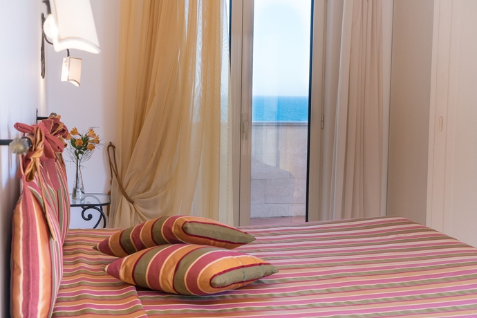 Imagen de la habitación del Hotel Covo Dei Saraceni, Monopoli. Foto 3