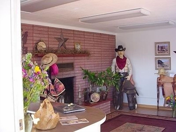 Imagen de los interiores del Hotel Cowboy Country Inn. Foto 14