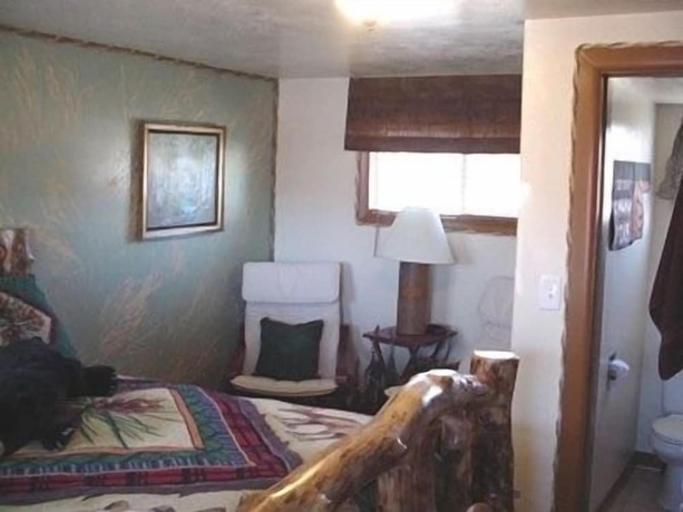 Imagen de la habitación del Hotel Cowboy Country Inn. Foto 8