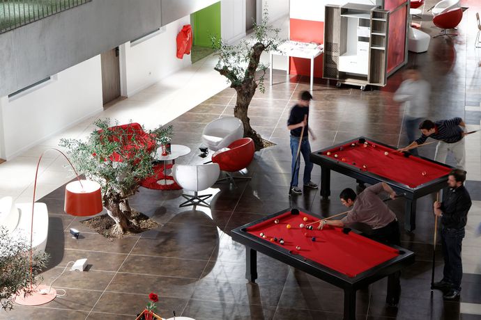 Imagen general del Hotel Cowool Cergy. Foto 3