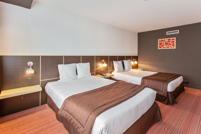 Imagen de la habitación del Hotel Cowool Grenoble. Foto 5