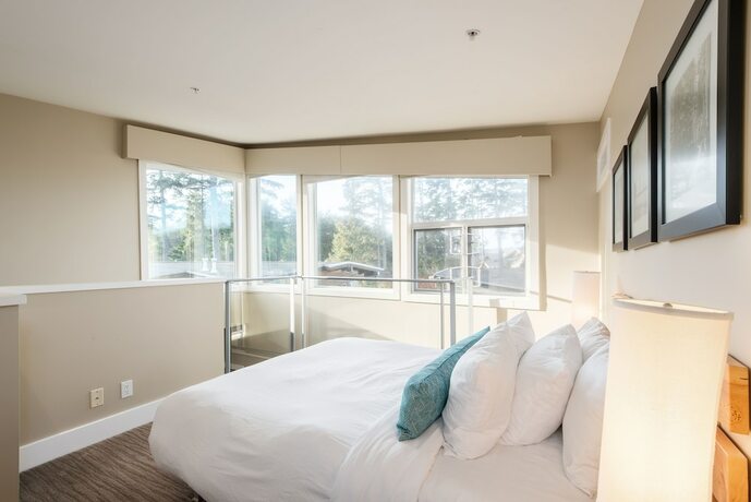 Imagen de la habitación del Hotel Cox Bay Beach Resort. Foto 19