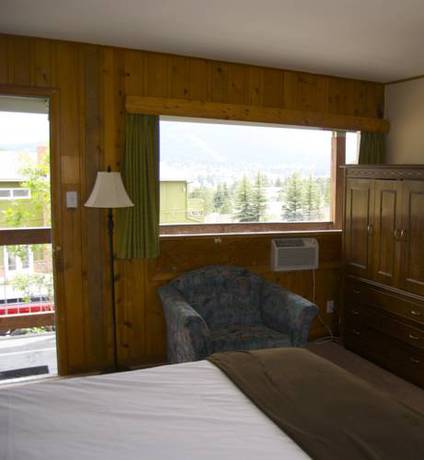 Imagen de la habitación del Hotel Coyote Mountain Lodge. Foto 3