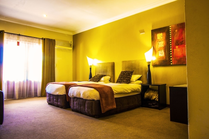 Imagen de la habitación del Hotel Coyotes & Conference Centre. Foto 3