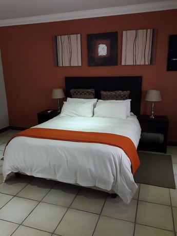 Imagen de la habitación del Hotel Coyotes & Conference Centre. Foto 4