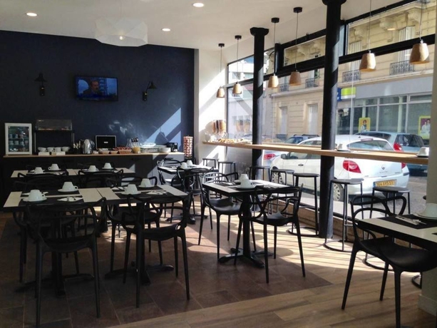 Imagen de los interiores del Hotel Coypel By Magna Arbor. Foto 13