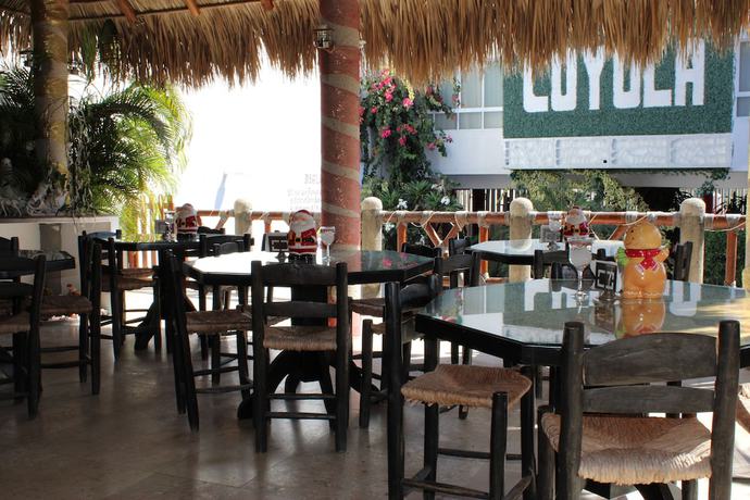 Imagen del bar/restaurante del Hotel Coyula Huatulco, Santa Mar&iacute;a Huatulco. Foto 3