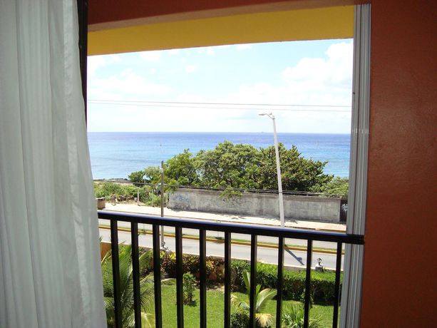 Imagen de la habitación del Hotel Cozumel Hotel & Resort, Trademark Collection by Wyndham. Foto 24