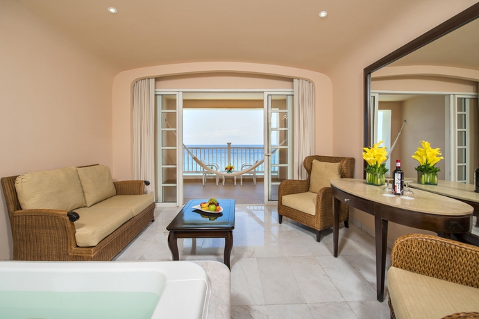 Imagen de los interiores del Hotel Cozumel Palace All Inclusive. Foto 13