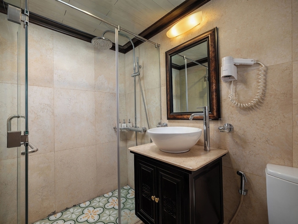 Imagen de la habitación del Hotel Cozy Bay Grand Cruise. Foto 9