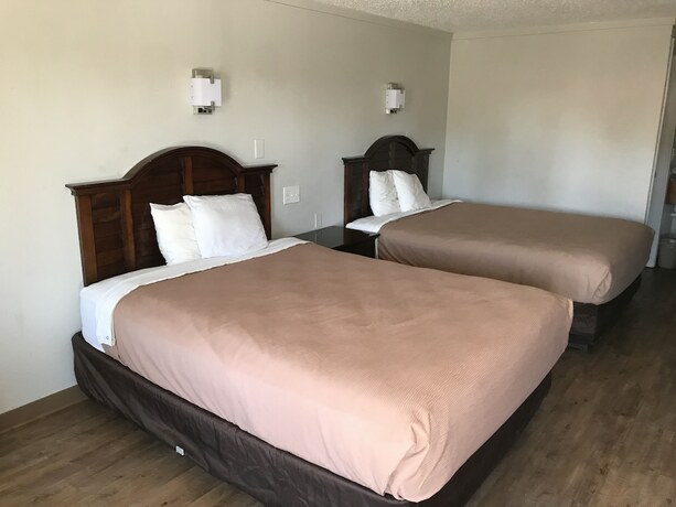 Imagen de la habitación del Hotel Cozy Garden Inn By OYO Hwy 40 Richmond. Foto 15