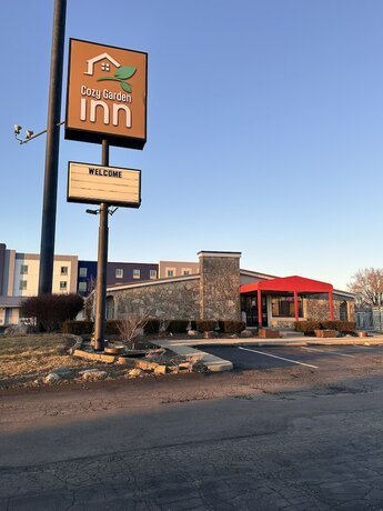 Imagen general del Hotel Cozy Garden Inn By OYO Hwy 40 Richmond. Foto 10