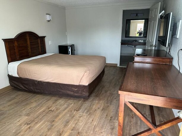 Imagen general del Hotel Cozy Garden Inn By OYO Hwy 40 Richmond. Foto 11