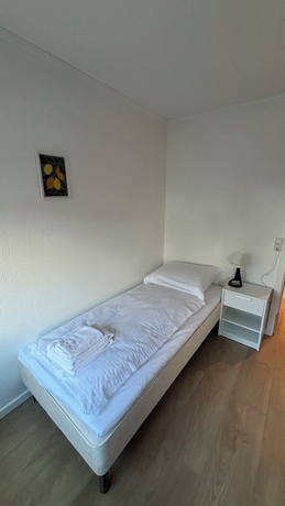 Imagen de la habitación del Hotel Cozy Guest House in T&oacute;rshavn. Foto 8