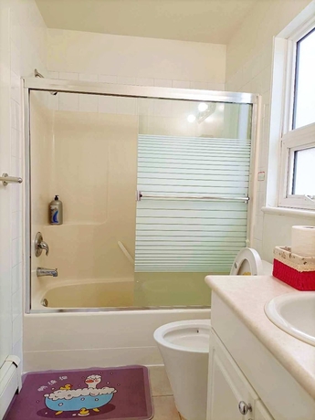 Imagen de la habitación del Hotel Cozy Home in Vancouver. Foto 11