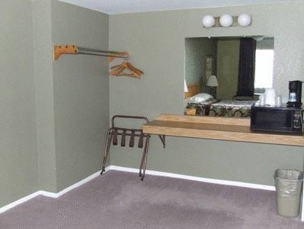Imagen de la habitación del Hotel Cozy Inn, Costa Mesa. Foto 6