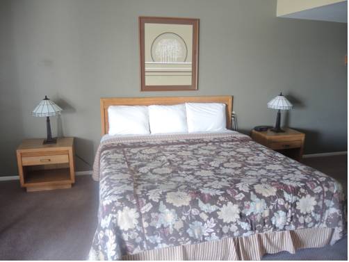 Imagen de la habitación del Hotel Cozy Inn, Costa Mesa. Foto 11