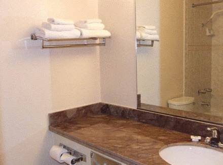 Imagen de la habitación del Hotel Cozy Inn, Costa Mesa. Foto 15