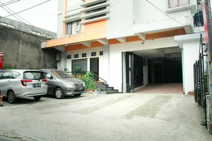Imagen de la habitación del Hotel Cozy Residence Cipedes Bandung. Foto 7