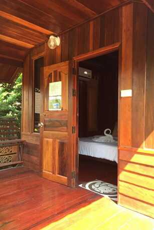 Imagen de la habitación del Hotel Cozy Resort, Pranburi. Foto 20