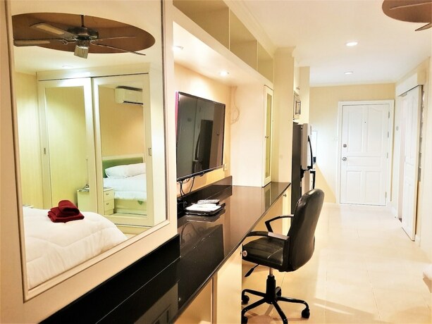 Imagen general del Hotel Cozy Studio Near Jomtien Beach - Thip Condotel. Foto 1