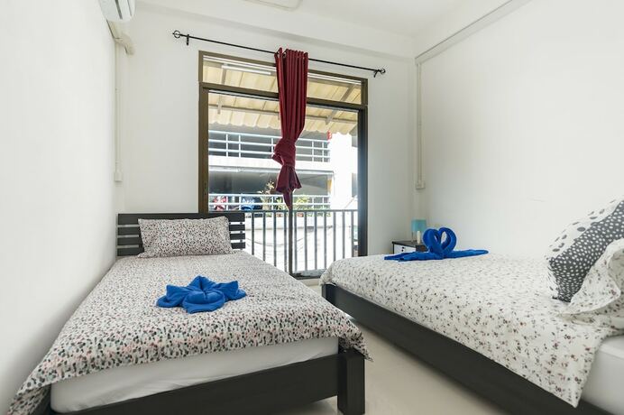 Imagen general del Hotel Cozy TownHouse HuaLampong. Foto 9