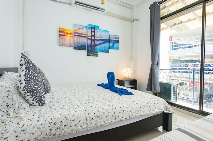 Imagen general del Hotel Cozy TownHouse HuaLampong. Foto 12