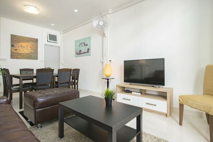 Imagen general del Hotel Cozy TownHouse HuaLampong. Foto 16