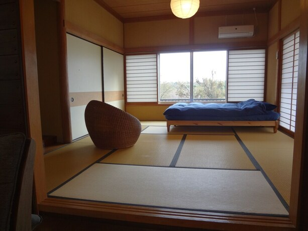 Imagen de la habitación del Hotel Cozy Villa With Hot Springs and Nature. Foto 27