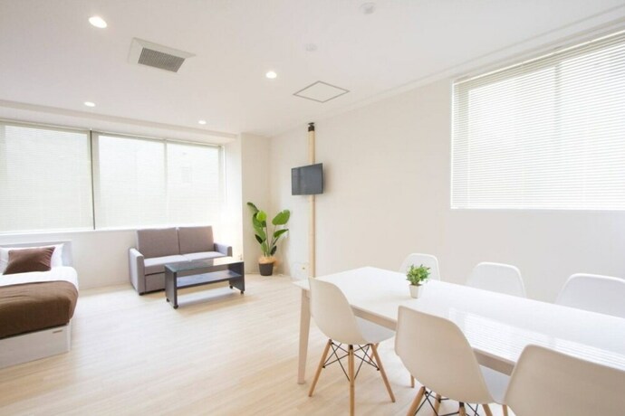Imagen de la habitación del Hotel Cozy and Convenient Royal Heights. Foto 25