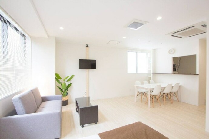 Imagen de la habitación del Hotel Cozy and Convenient Royal Heights. Foto 28