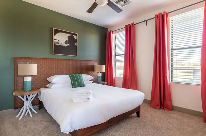 Imagen de la habitación del Hotel CozySuites at Town Lake. Foto 17
