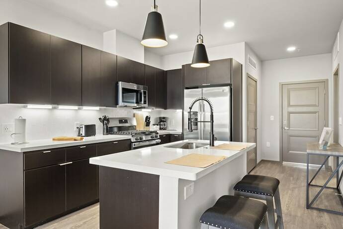 Imagen de la habitación del Hotel CozySuites at Westgate. Foto 12
