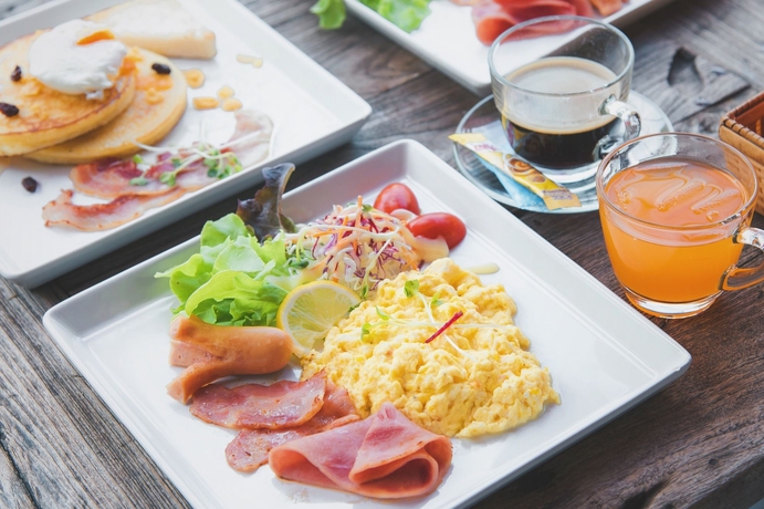 Imagen del bar/restaurante del Hotel Cozytel Chiangmai. Foto 2