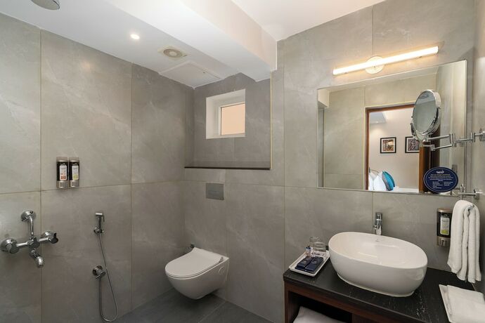 Imagen general del Hotel Cozzet Victoria. Foto 9