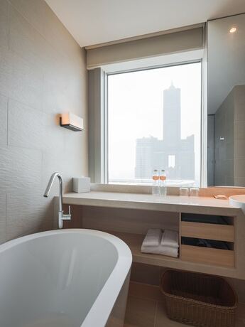 Imagen de la habitación del Hotel Cozzi Zhongshan Kaohsiung. Foto 21