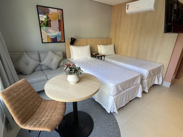 Imagen de la habitación del Hotel Cozzy Su&iacute;tes Para&iacute;so. Foto 6