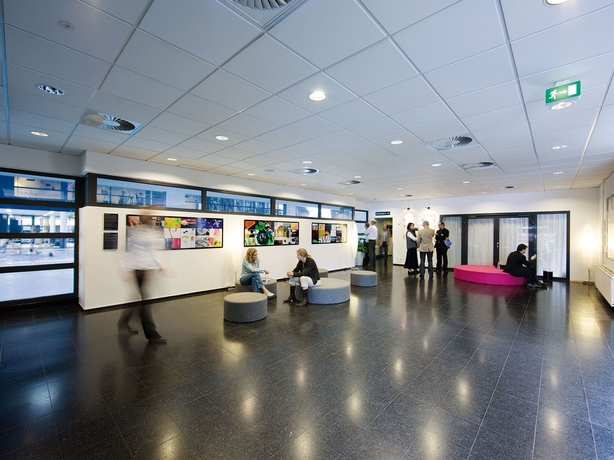 Imagen de los interiores del Hotel Cph. Foto 9