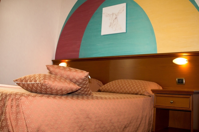 Imagen de la habitación del Hotel Crabun. Foto 13