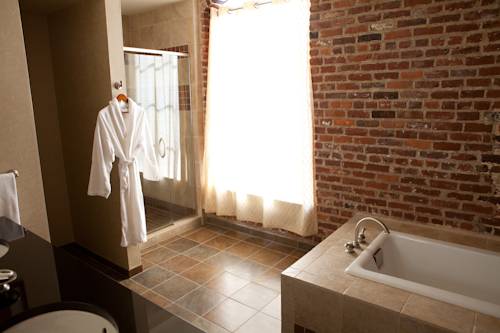 Imagen de la habitación del Hotel Craddock Terry , Lynchburg, A Tribute Portfolio. Foto 3