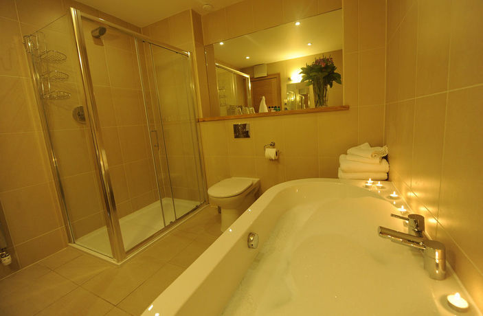 Imagen de la habitación del Hotel Craigmhor Lodge And Courtyard. Foto 9